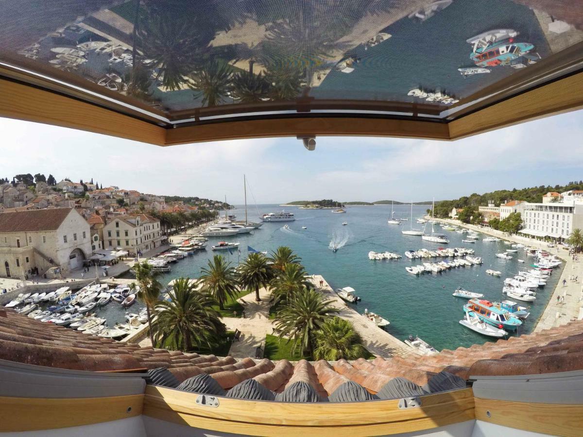 Hvar Attic Modern Design - Town Center With A Great View Hvar Town Exterior photo